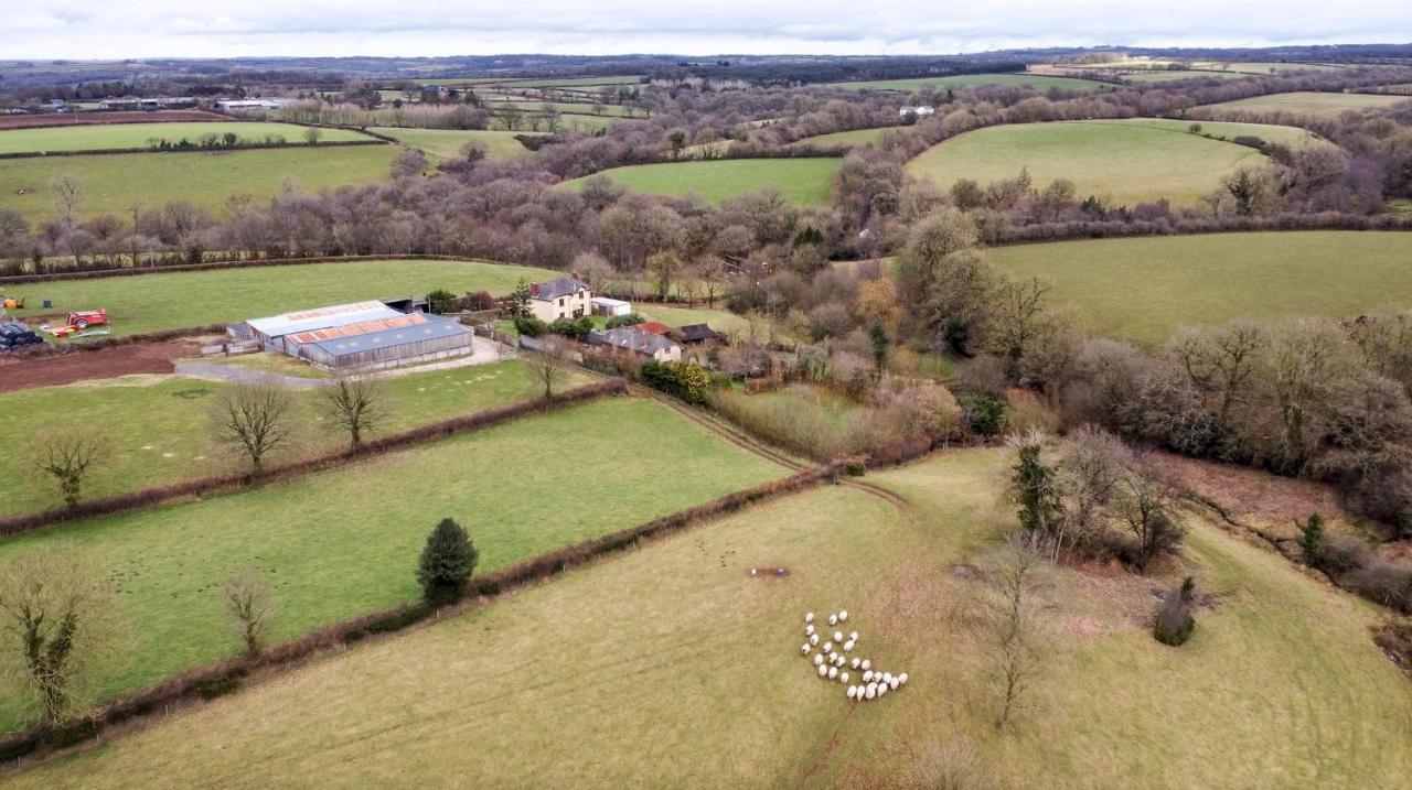 The Piggery Villa Witheridge Eksteriør billede